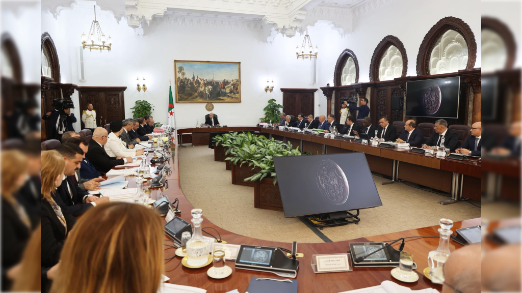 الرئيس تبون يُوجه بتحضير اجتماع لمتابعة تنفيذ اتفاقات التعاون مع سلوفينيا في مختلف القطاعات