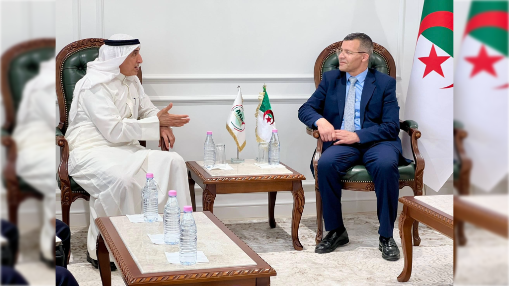 الوكالة الجزائرية لترقية الاستثمار تبحث مع الصندوق العربي للإنماء آليات تمويل المشاريع الخاصة