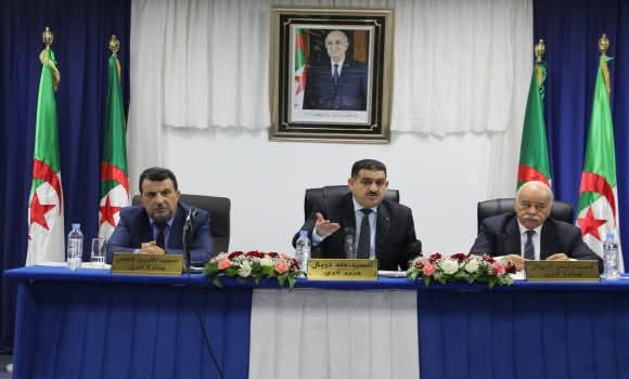 دربال يترأس اجتماعًا لتقييم التحضيرات لعيد الأضحى وموسم الاصطياف