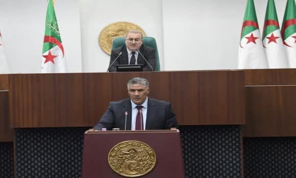 إعادة إطلاق 19 مشروعًا سكنيًا متعثرًا بصيغة “الترقوي المدعم” عبر صندوق ضمان الصفقات العمومية