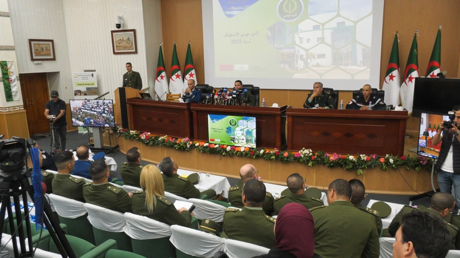 تنسيق أمني ووقائي رفيع المستوى لإنجاح موسم الاصطياف عبر الوطن