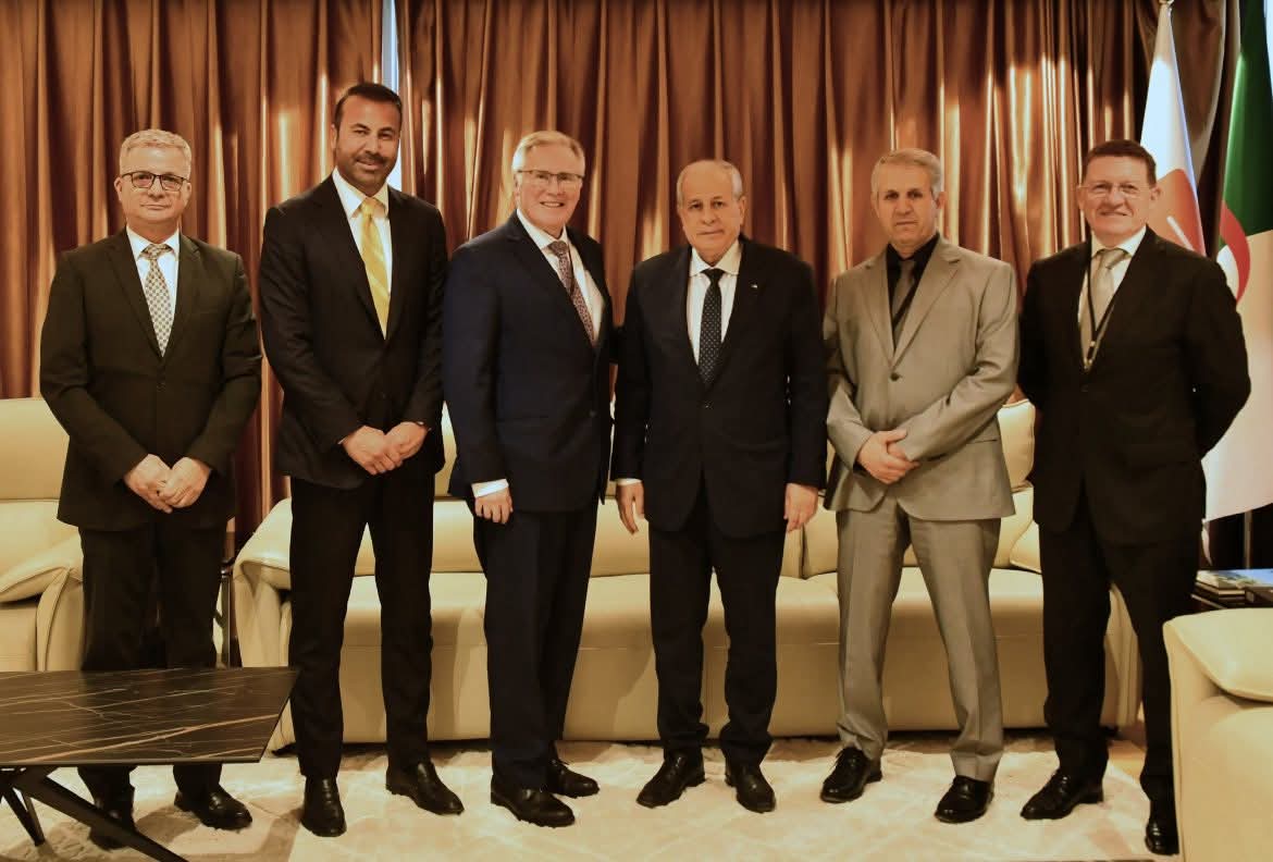 مشروع جزائري طموح لإنتاج الهيدروجين الأخضر من الطاقات المتجددة