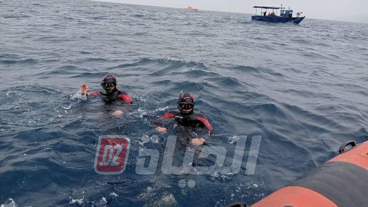 عين تموشنت: إنقاذ 6 صيادين بعد غرق قاربهم في عرض البحر ببني صاف