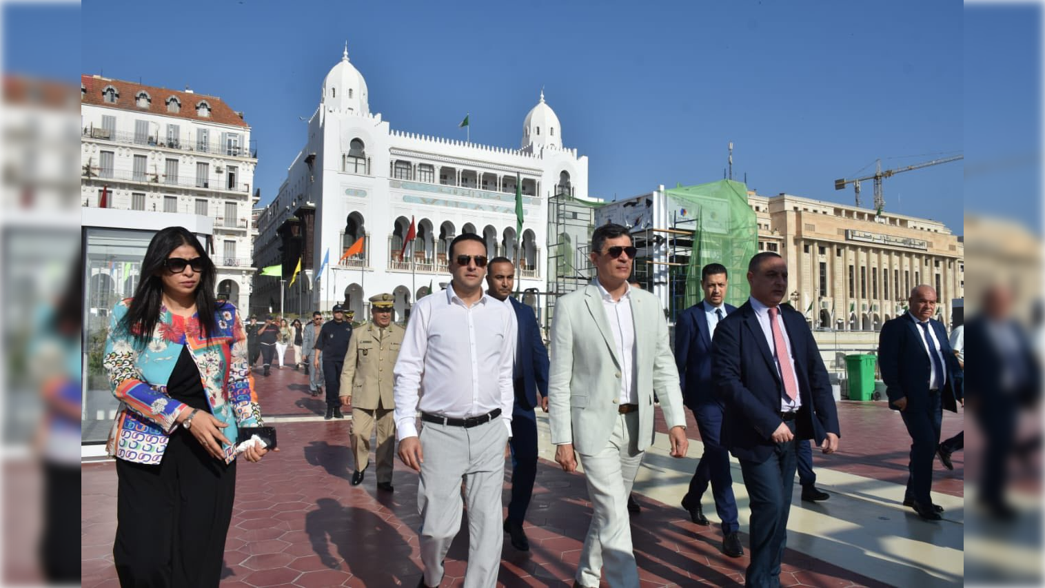 “سطيحة بونطة”.. وجهة صيفية جديدة تطل على البحر في قلب العاصمة