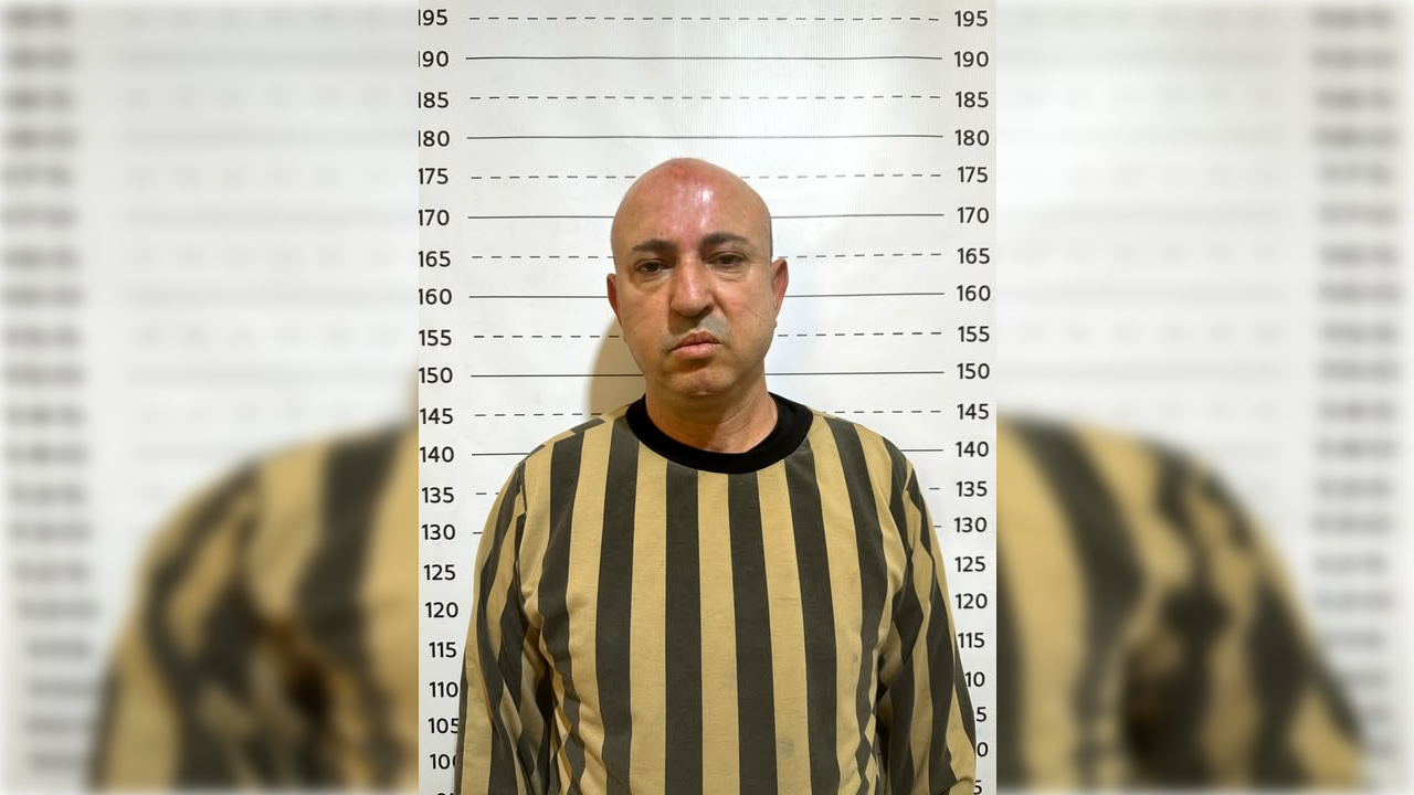 القبض على إبن عم بشار الأسد