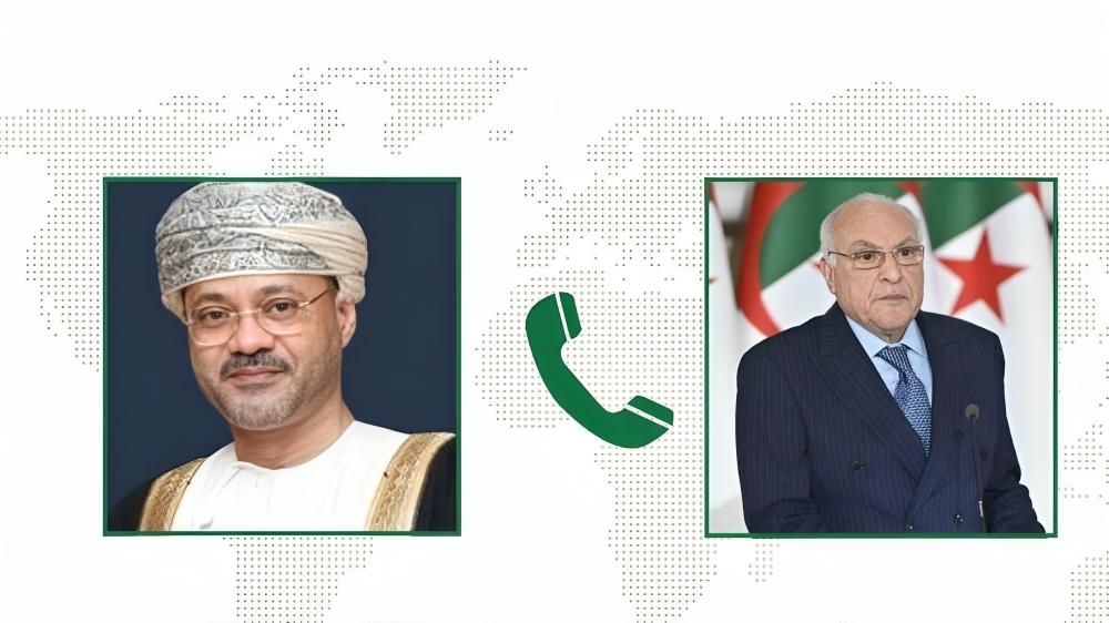 عطاف يبحث مع نظيره العماني تطورات العدوان الإسرائيلي في الشرق الأوسط