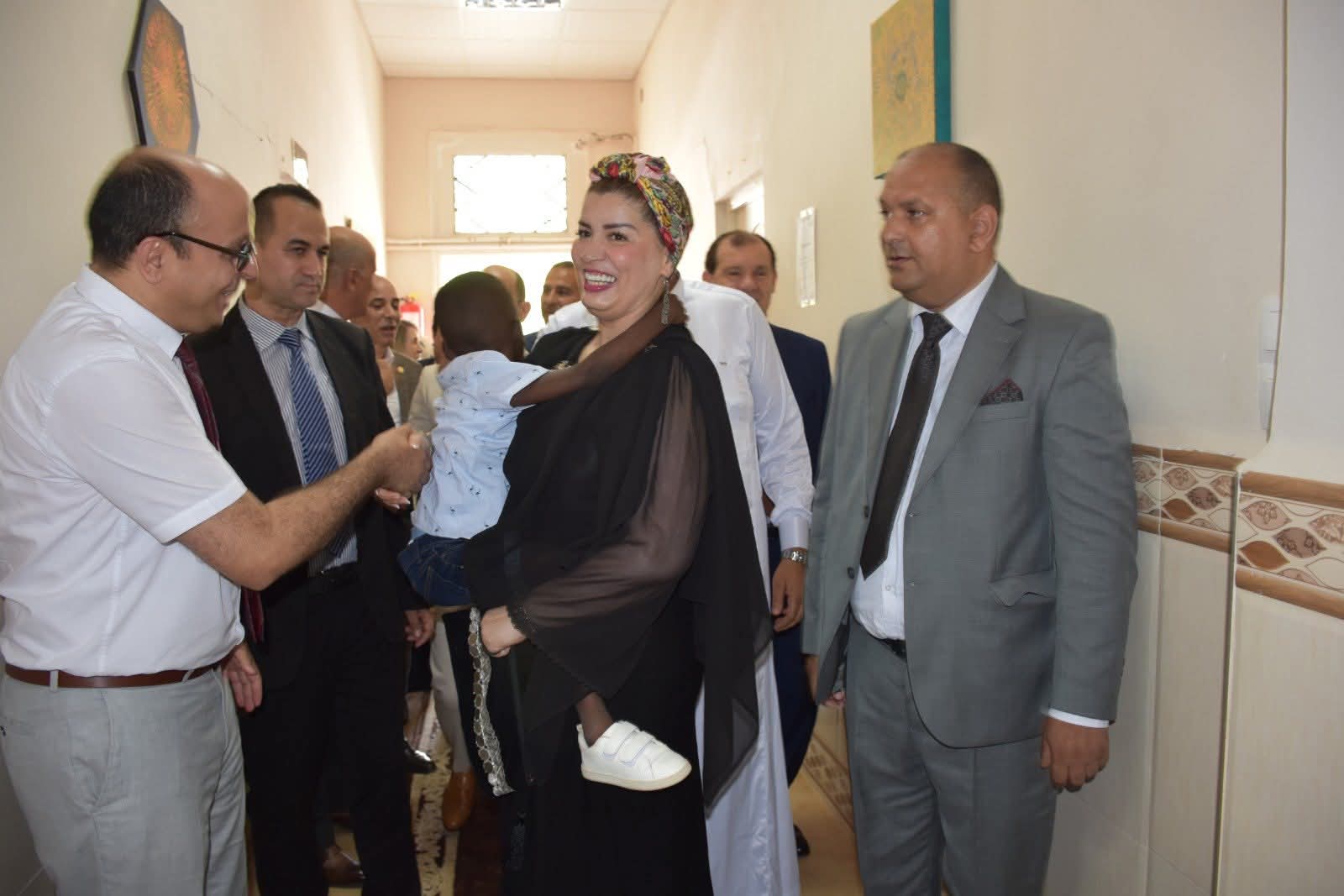 مولوجي تحتفل بعيد الأضحى مع المسنين والأطفال بالعاصمة