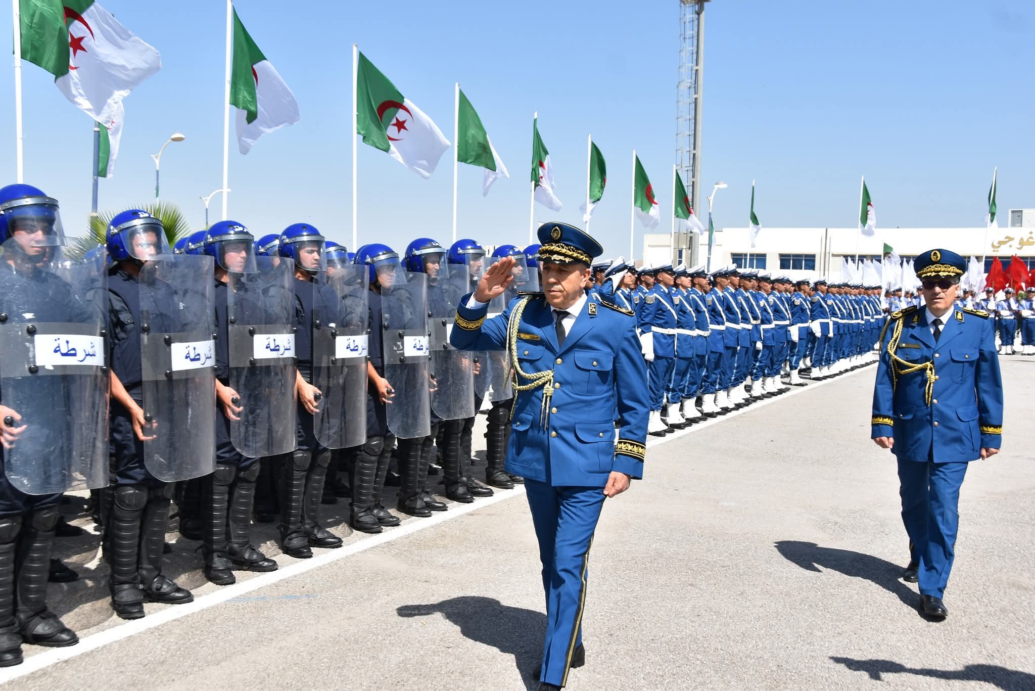 بداوي يشرف على تخرّج 1579 عون شرطة بسطيف