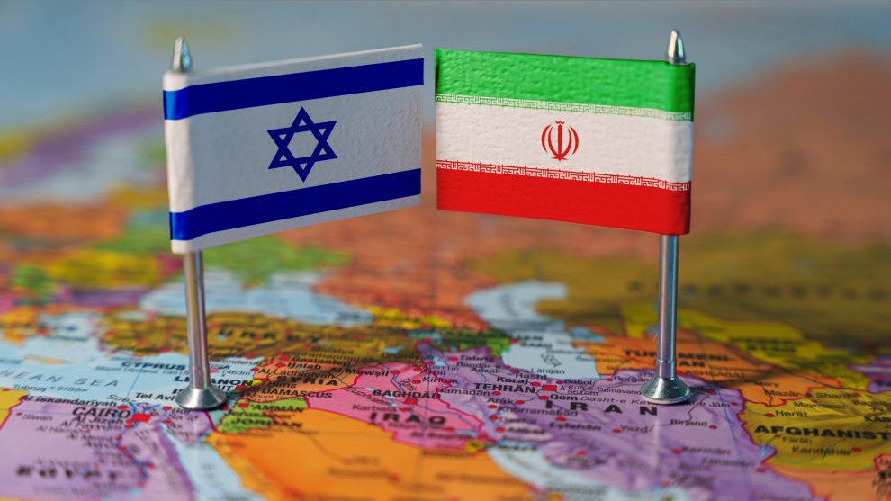 تصاعد التوترات بين إيران وإسرائيل يشعل الأوضاع في الشرق الأوسط