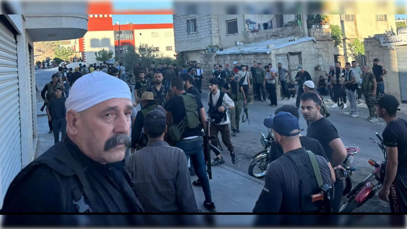 130 ضحية في إشتباكات طائفية بسوريا