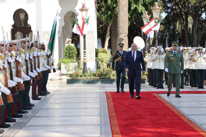الرئيس اللبناني ينهي زيارته إلى الجزائر