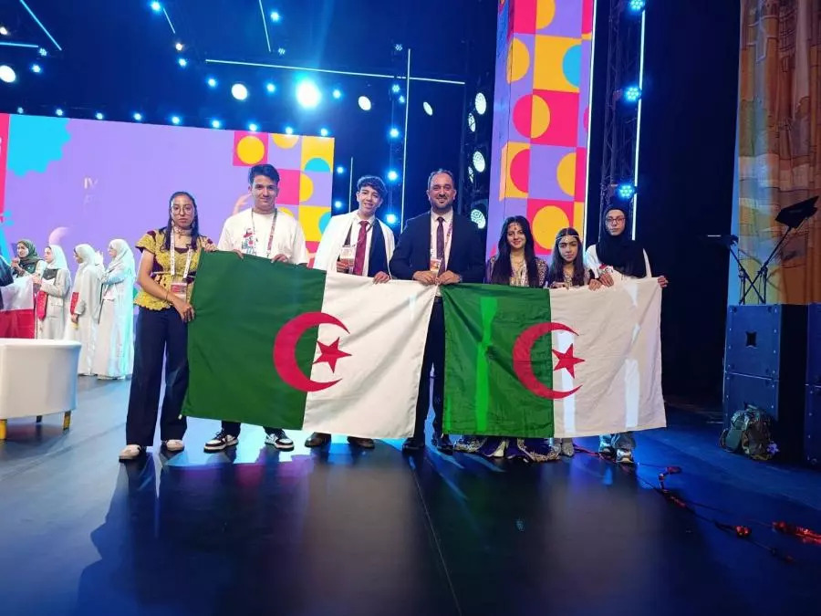 أطفال الجزائر يبدعون في موسكو