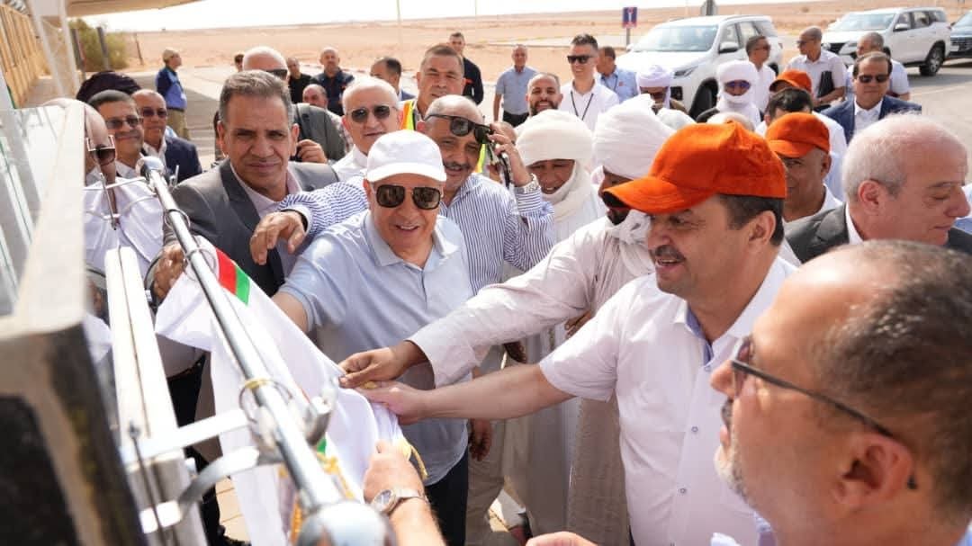 عرقاب يشرف على تدشين ومعاينة مشاريع كبرى بولاية إليزي