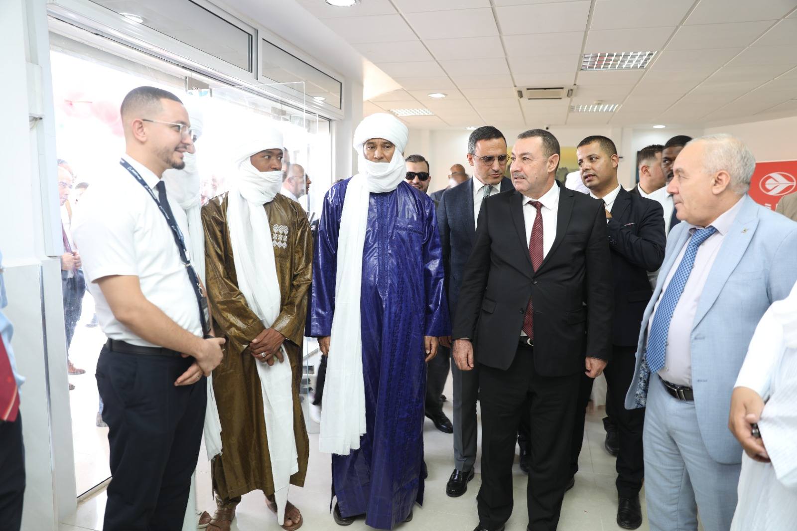 سعيود: شركة الخطوط الجوية الداخلية ستفك العزلة عن المناطق البعيدة والحدودية