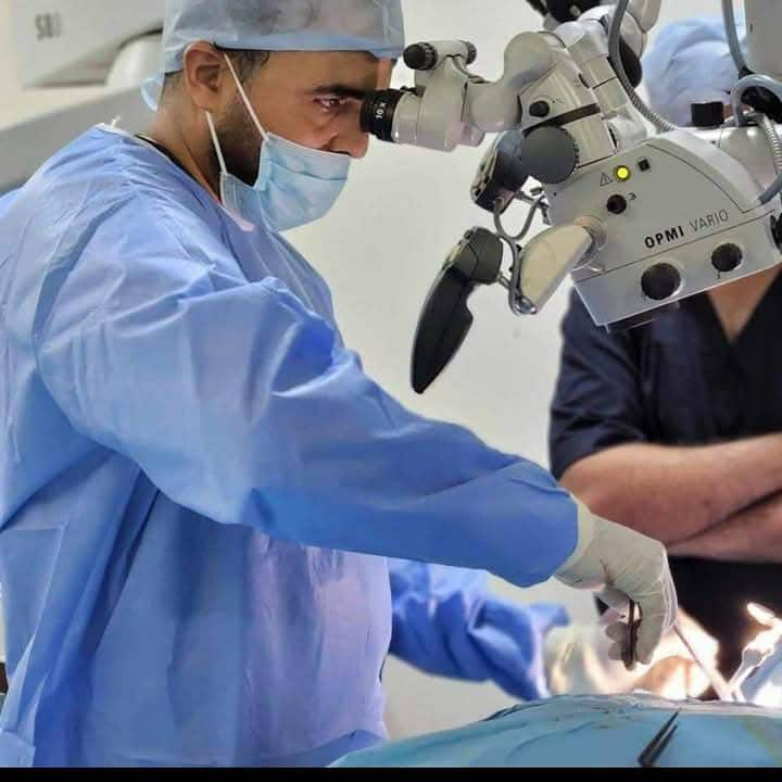 عملية دماغية نادرة تنقذ حياة طفلة بتلمسان