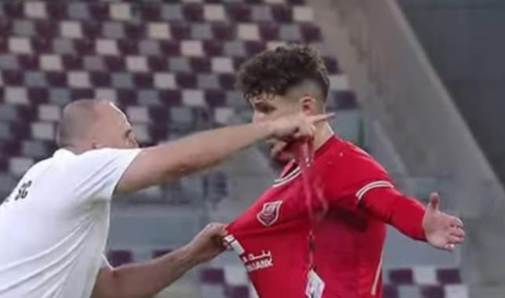 تصرف جمال بلماضي تجاه بولبينة يثير الجدل