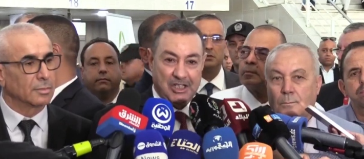 اطلاق أول رحلة للخطوط الداخلية التي تربط بين الجزائر العاصمة وولاية تمنراست