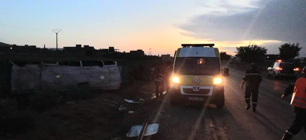 سطيف: انقلاب حافلة يُخلّف 22 جريحًا بينهم 3 في حالة حرجة