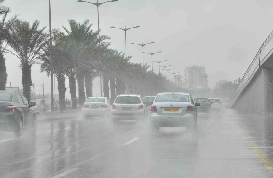 أمطار رعدية وموجة حر عبر هذه الولايات