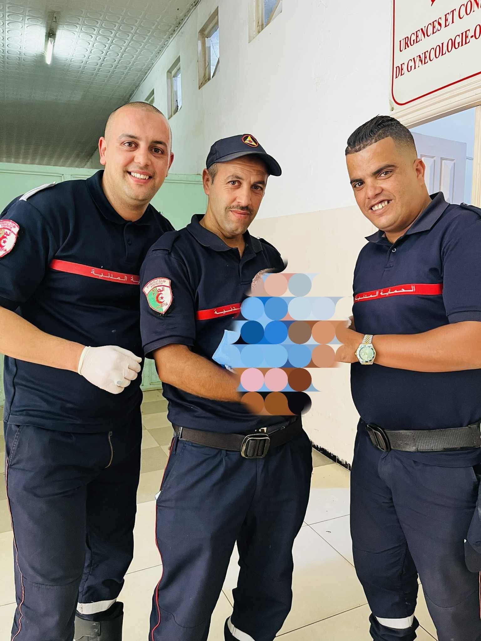 ولادة ناجحة داخل سيارة إسعاف بالبليدة