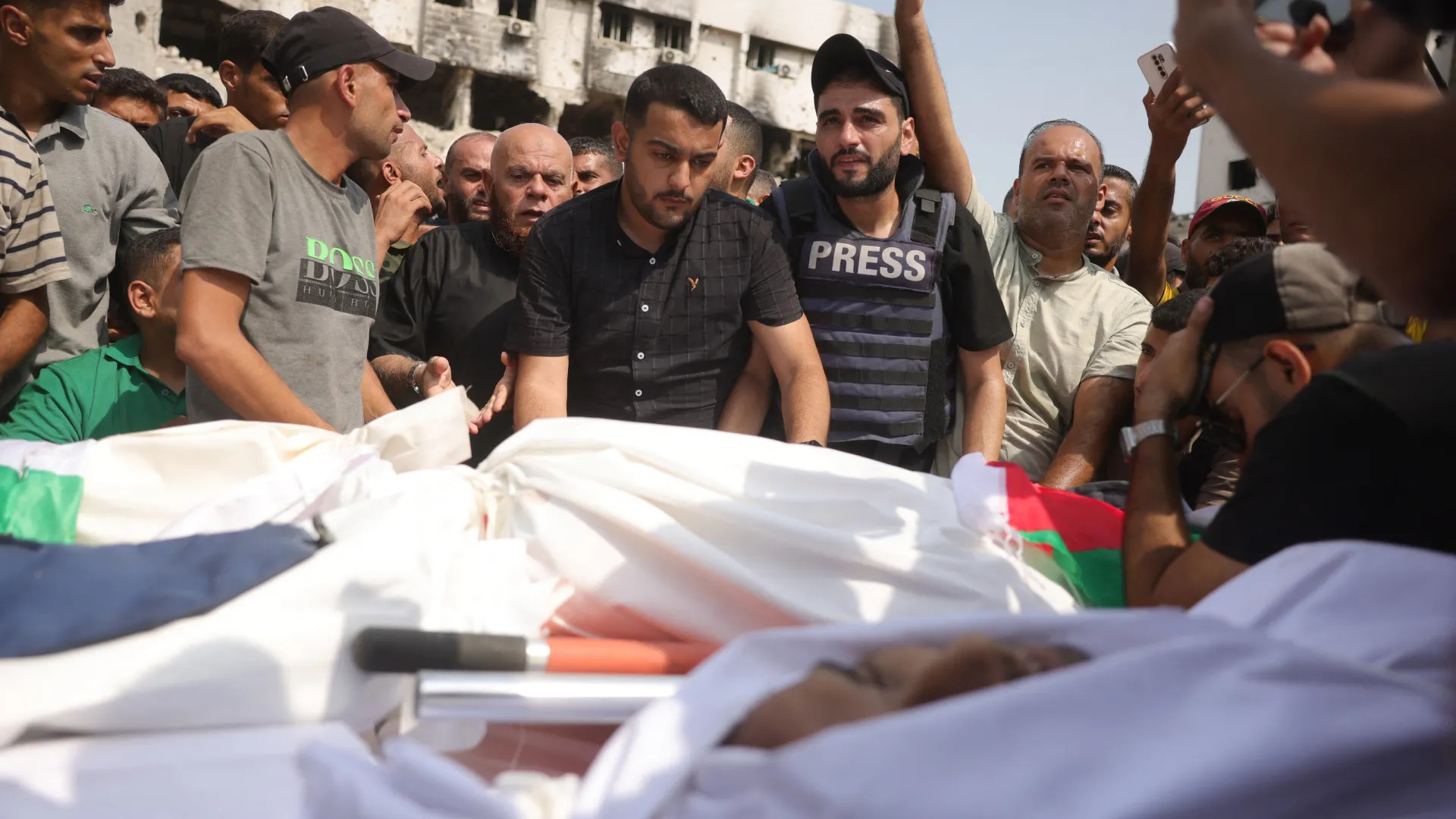 الأمم المتحدة تدين اغتيال 6 صحفيين بغزة وتصفه بـ”الخرق الفاضح”