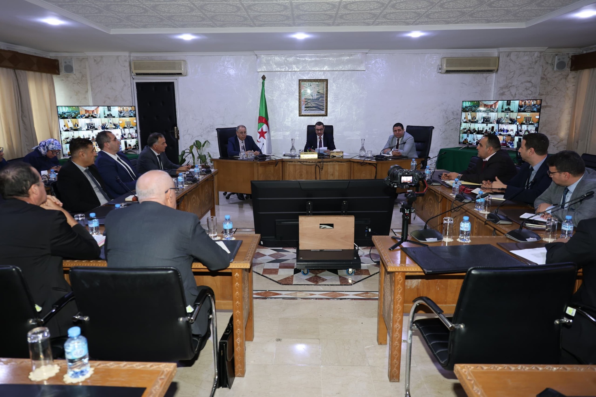 سعيود يسدي تعليمات لتحسين ومتابعة الانشغالات التنموية للمواطنين