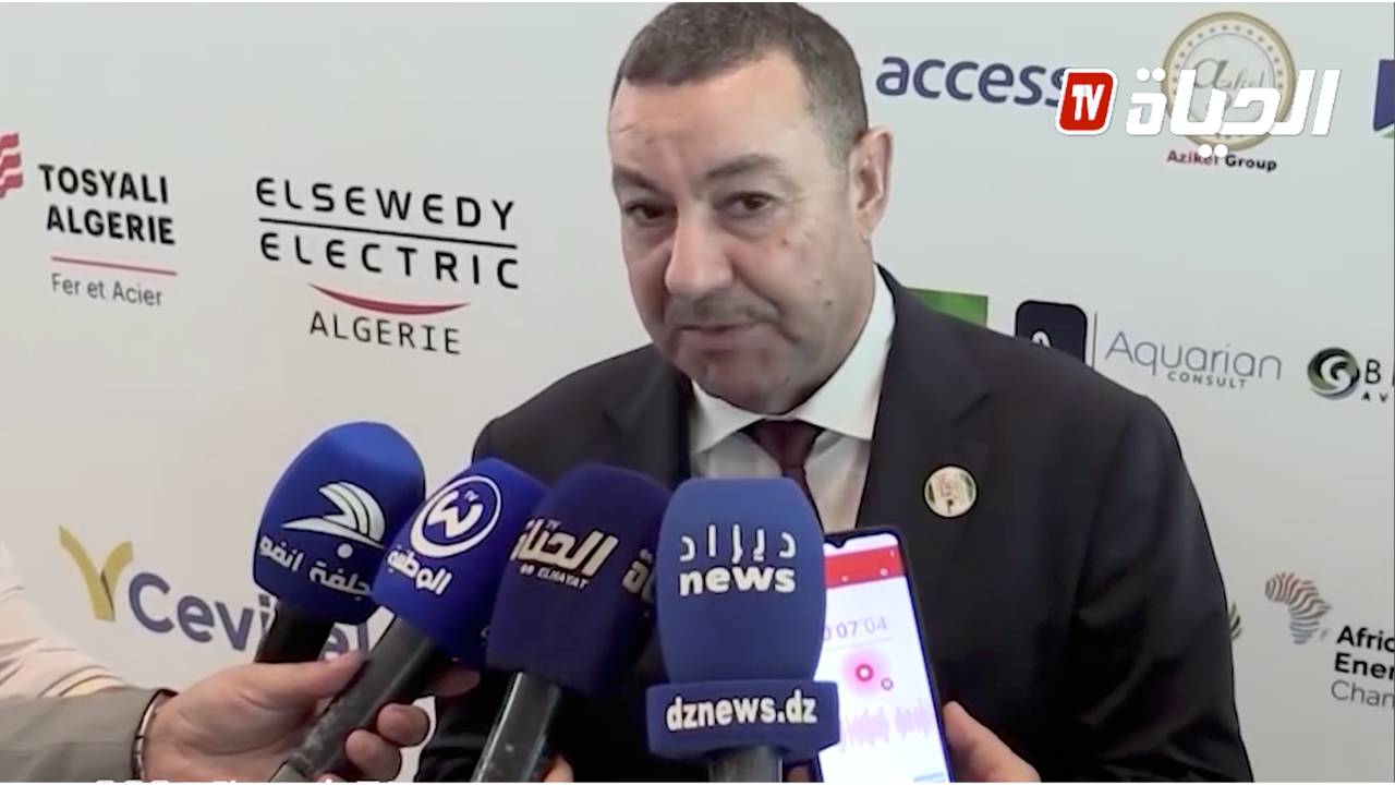سعيود يكشف موعد استكمال استيراد 10 آلاف حافلة