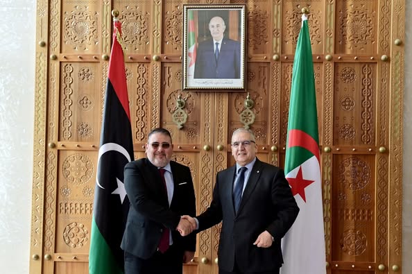 الجزائر متمسكة بمساندة وحدة ليبيا واستقرارها