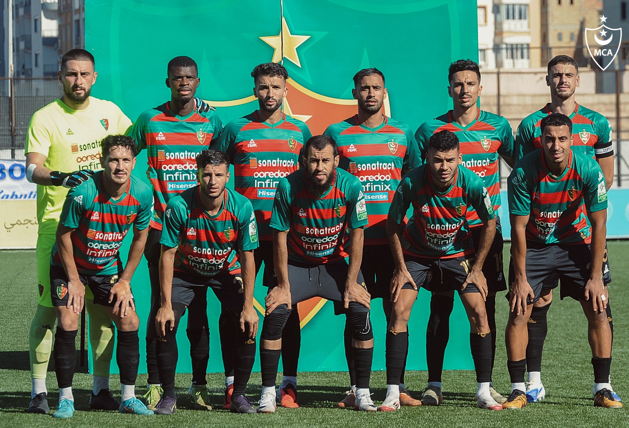 مولودية الجزائر تتعادل في ليبيريا