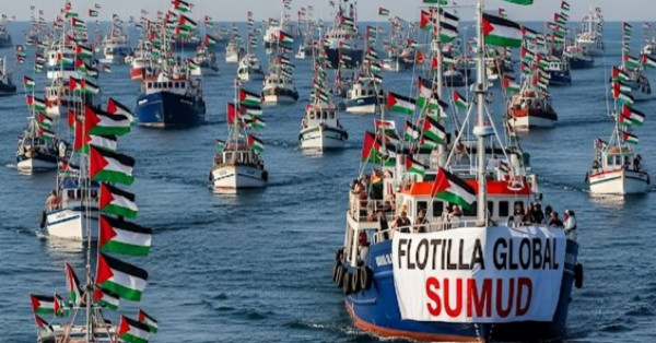 بعد الهجمات الجوية.. إيطاليا ترسل سفينة بحرية ثانية لدعم أسطول غزة