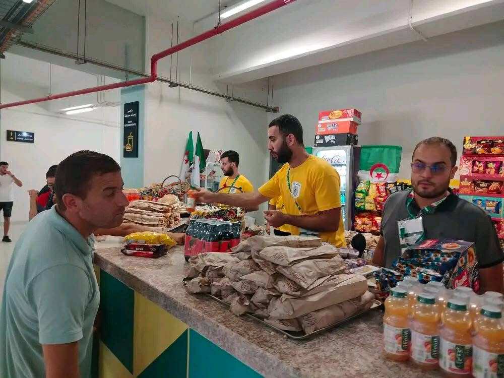 محلات ملعب تيزي وزو.. نقطة تميز أخرى تضاف لهذا الصرح الرياضي