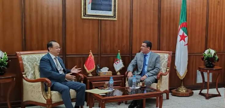 وزير الصحة يستقبل السفير الصيني لتعزيز التعاون في المجال الصحي