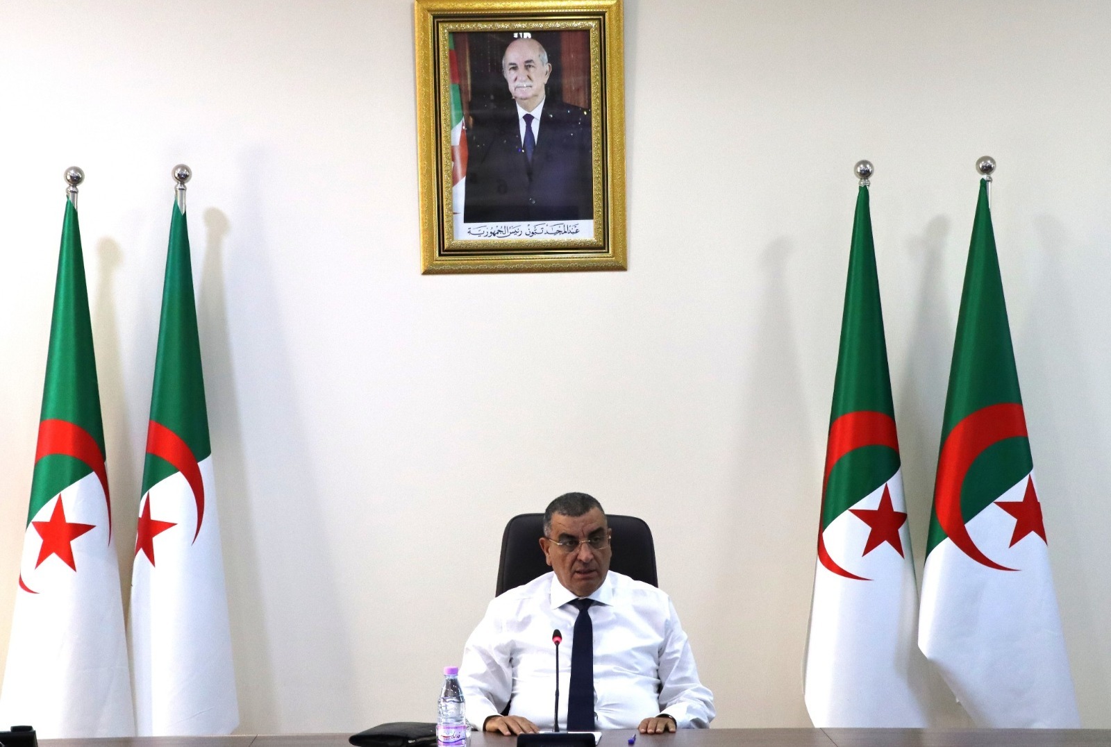 متابعة صارمة لمشاريع الأشغال العمومية.. الوزير يشدد على احترام الآجال والمعايير